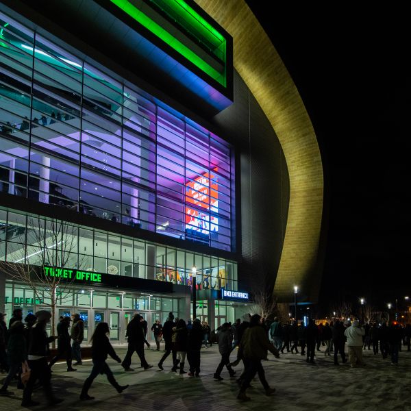 Fiserv Forum Front Thumbnail