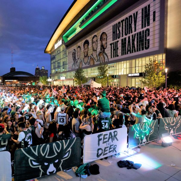 Wrigley Field Exterior Fiserv Forum