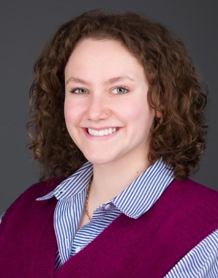 Headshot of Rachel Giovannetti