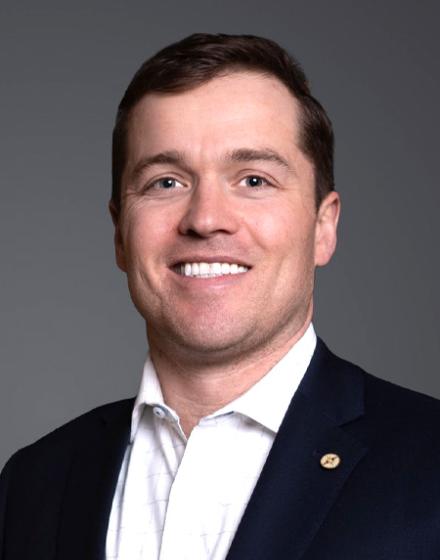 Headshot of Bradley Lively