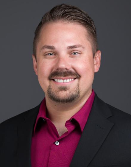 Headshot of Lucas Wiggins