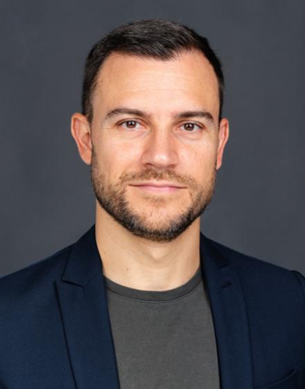 Headshot of Enrico Costa